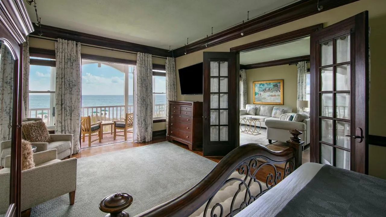Henderson Park Inn دستين منتجع